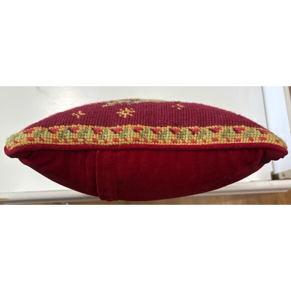Christmas Holiday Throw Pillow Needlepoint Angel 10” Square Small Red - Picture 7 of 9